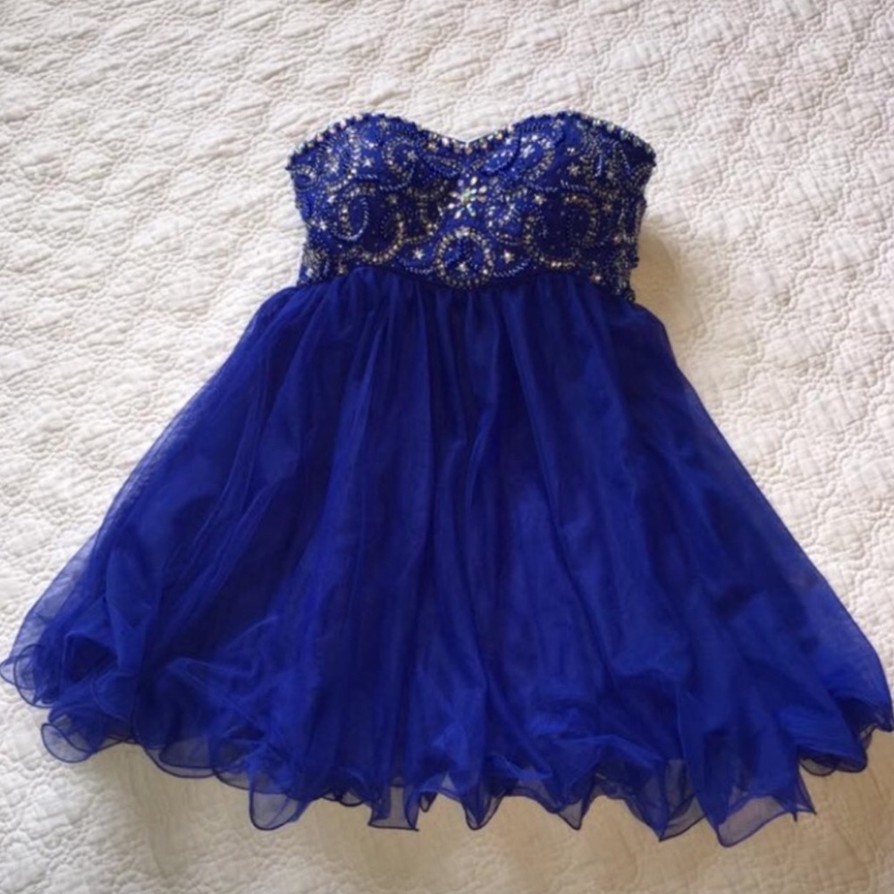royal blue homecoming dress